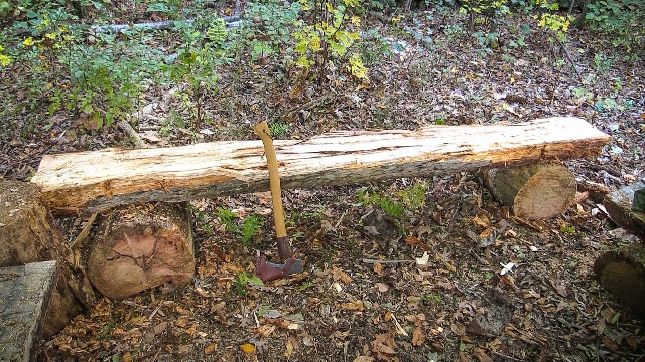 Bushcraft - How to Make a Log Bench  | Axe Technique