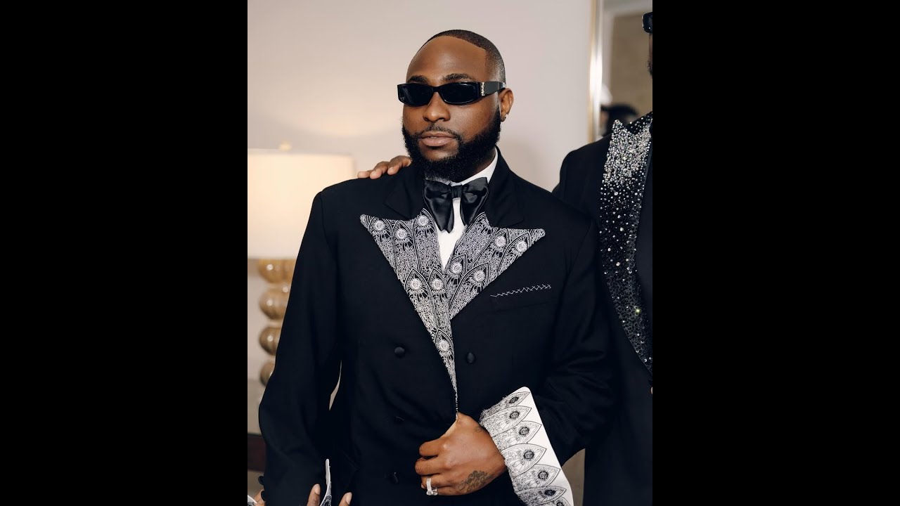 DAVIDO KUFANYA MAPINDUZI TANZANIA/AMTAJA DIAMOND PLATNUM/JAMBO LAO LIKO WAZI SASA