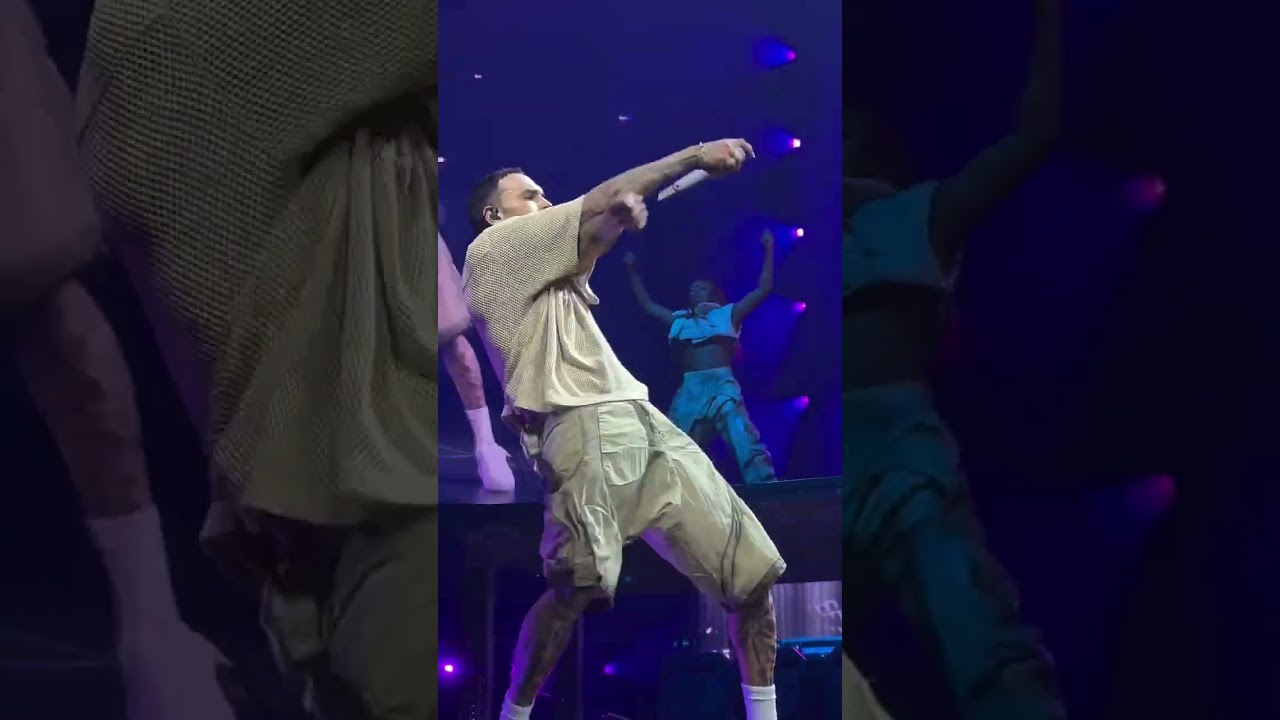 #chrisbrown #chrisbrownforever #breezy #musicconcert #cbreezy #undertheinfluence #chrisbrownconcert