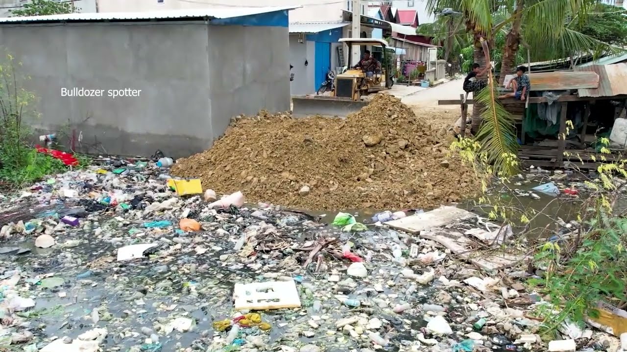 WOW !! Incredible dump truck unloading rock landfill delete Plastic garbage and bulldozer pushing 