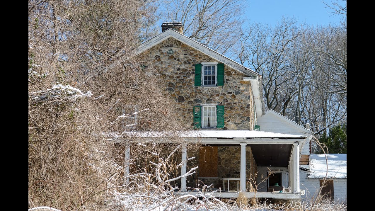 Exploring Abandoned Pennsylvania Houses