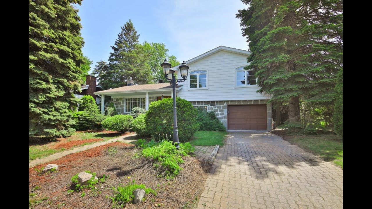 VENDUE! Maison à vendre: 1670 Av. Dumouchel, Laval (Chomedey)