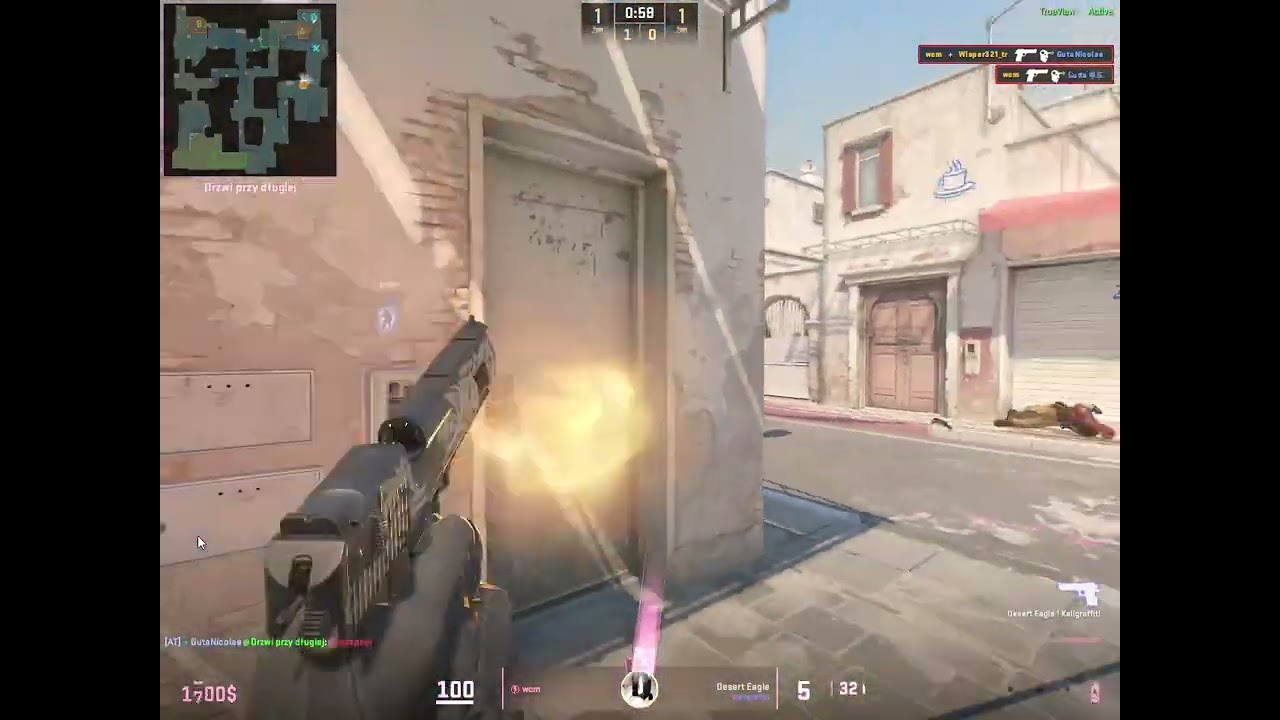 pretty round2 clutch