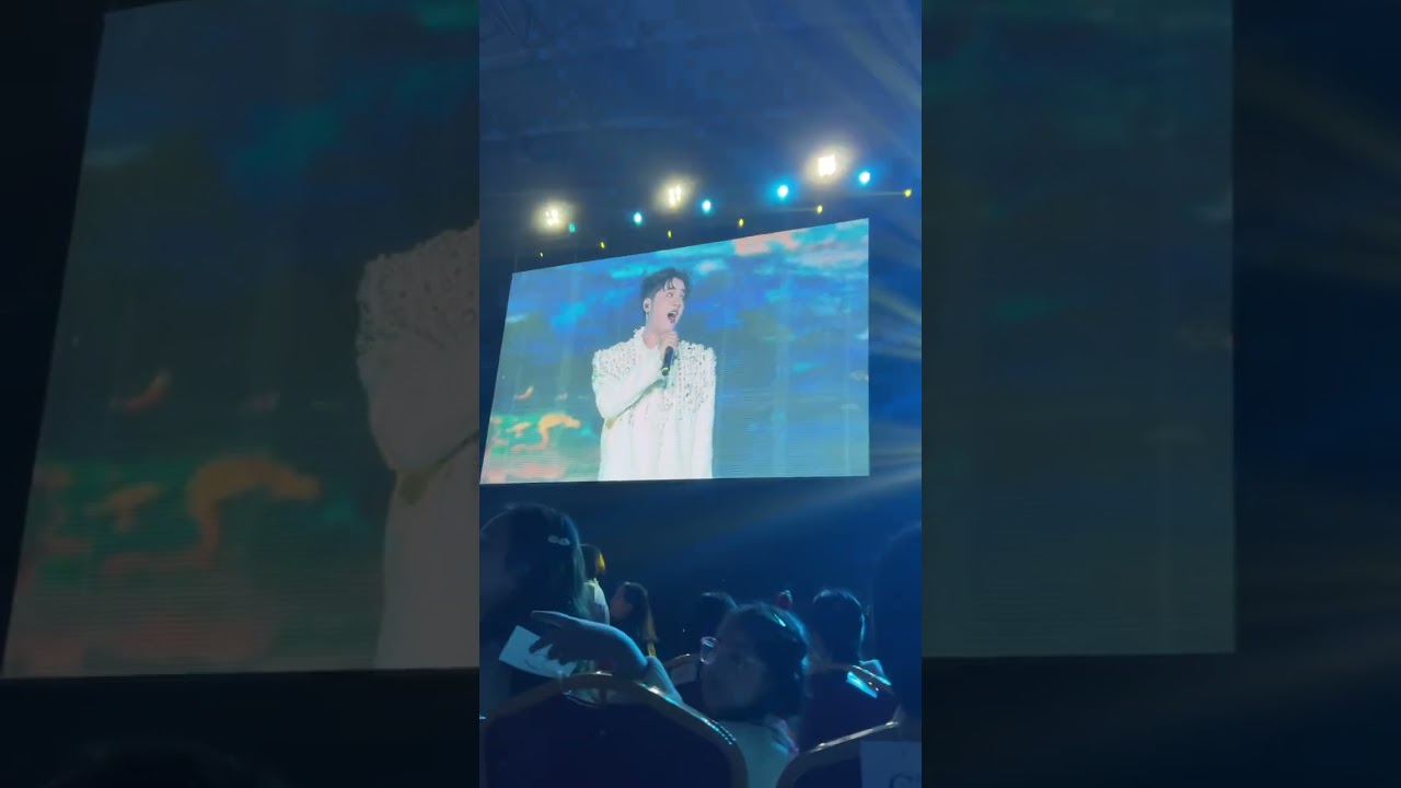 Dẫu có lỗi lầm Gai concert Hà Nội