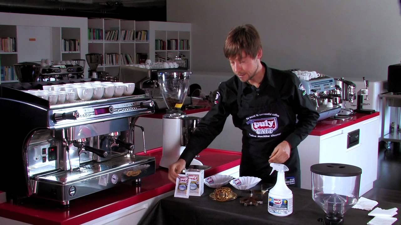 How to clean the grinder doser