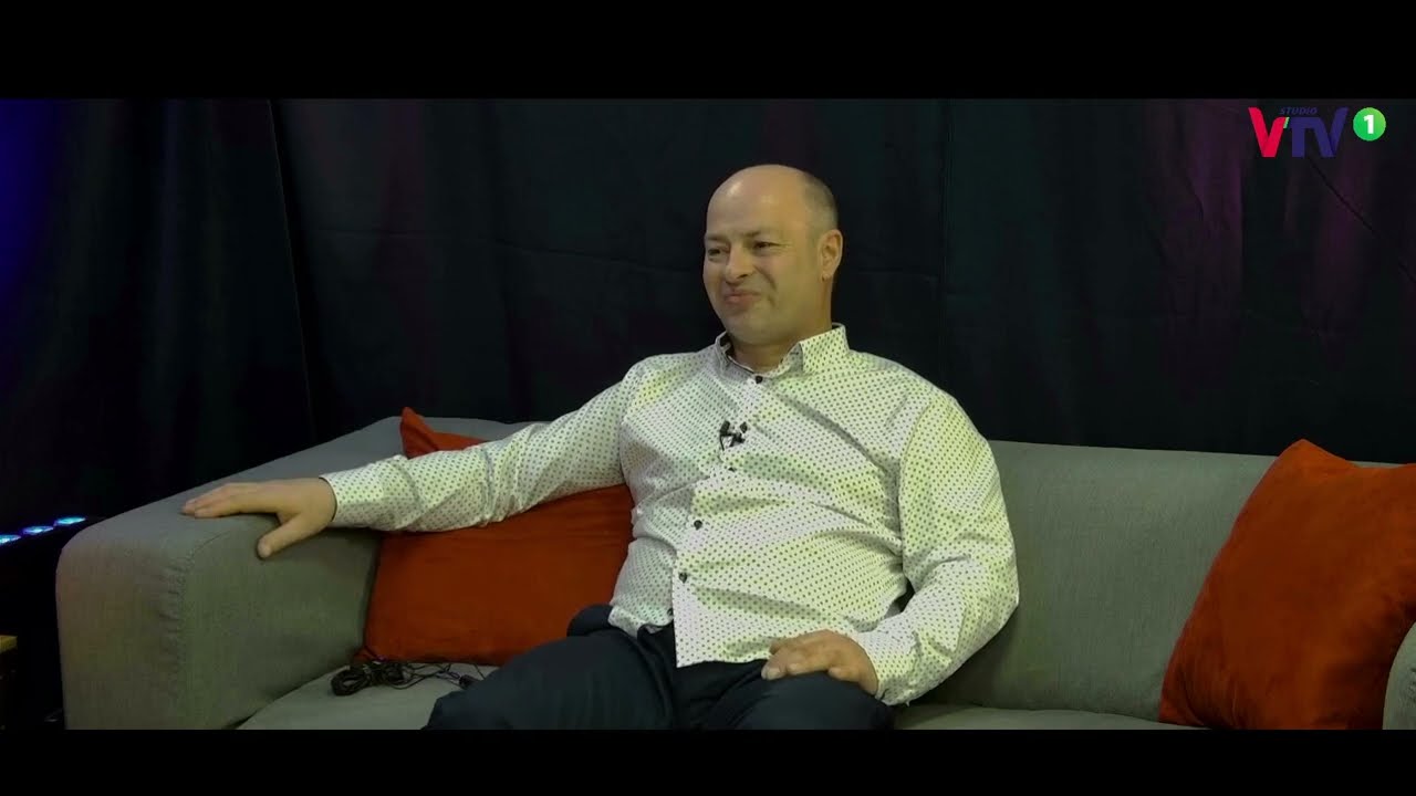 TO NISZCZY WASZE ŻYCIE. ZASTAN&Oacute;W SIĘ NAD TYM. TAK POWSTAJĄ WYPISY DLA LUDZI - Tomasz Gregorczyk &copy;VTV