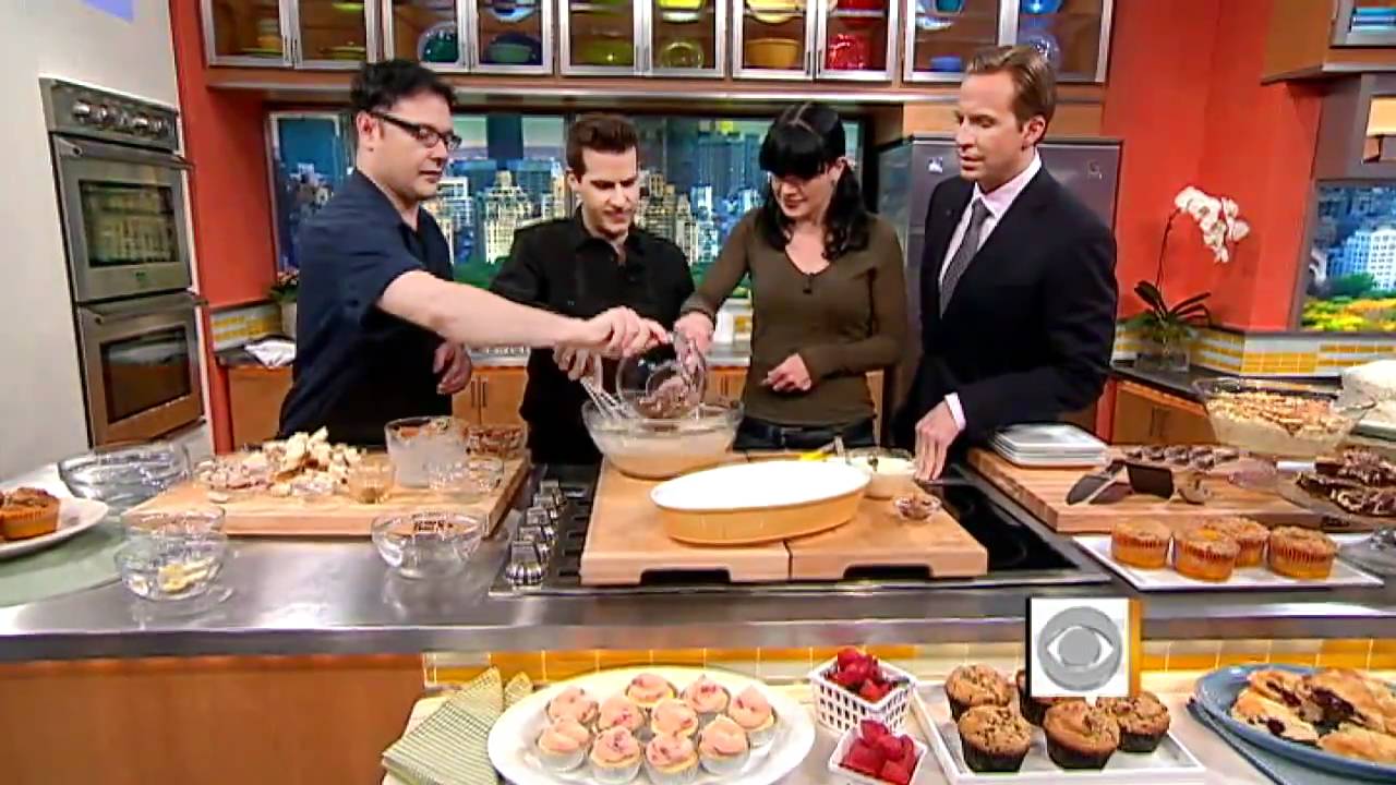 Southern baking with actress Pauley Perrette
