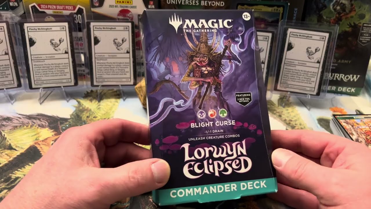 Распаковка колоды Commander 