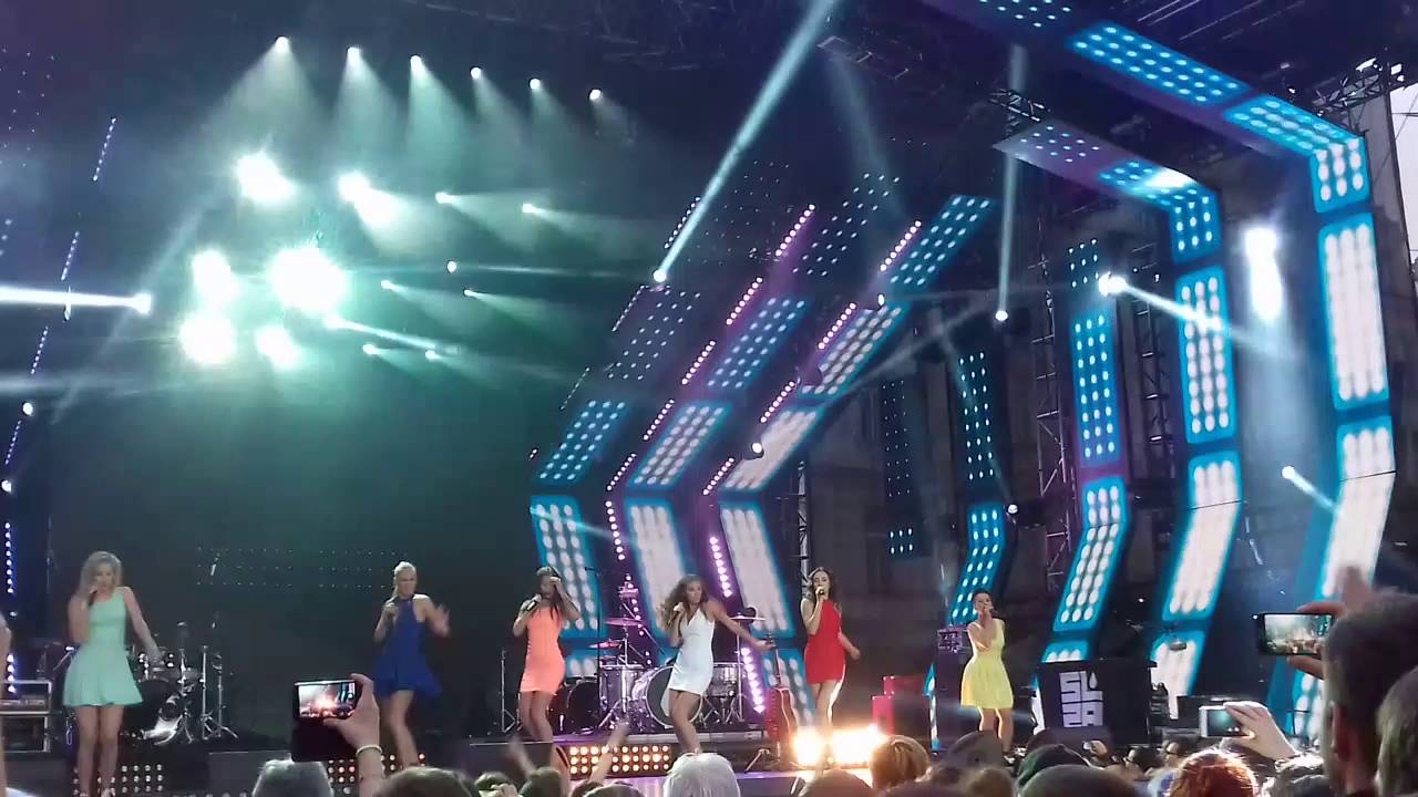 AquaBabes 2016 - Nejsem další  ( Mattoni Koktejl Festival 2016 )