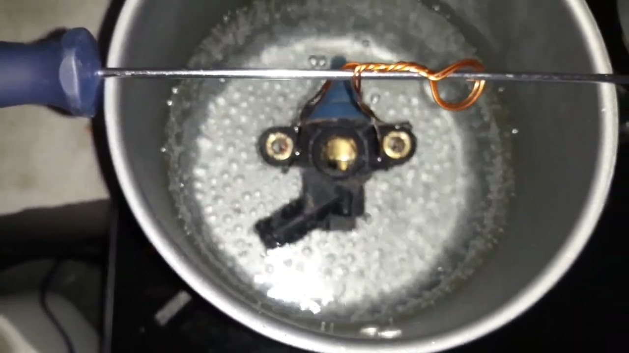 Como fazer teste na válvula termostato da PCX 150 2014