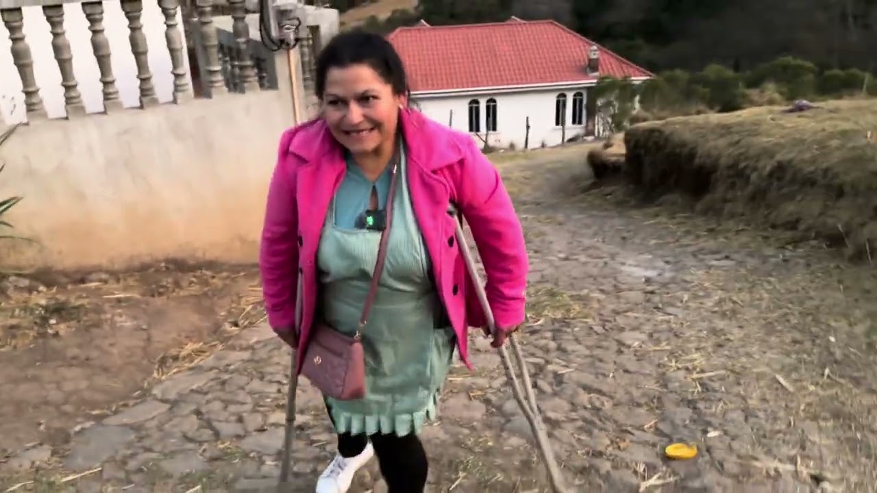 “Pide que le ayudemos con su prótesis” | doña Ancelma 