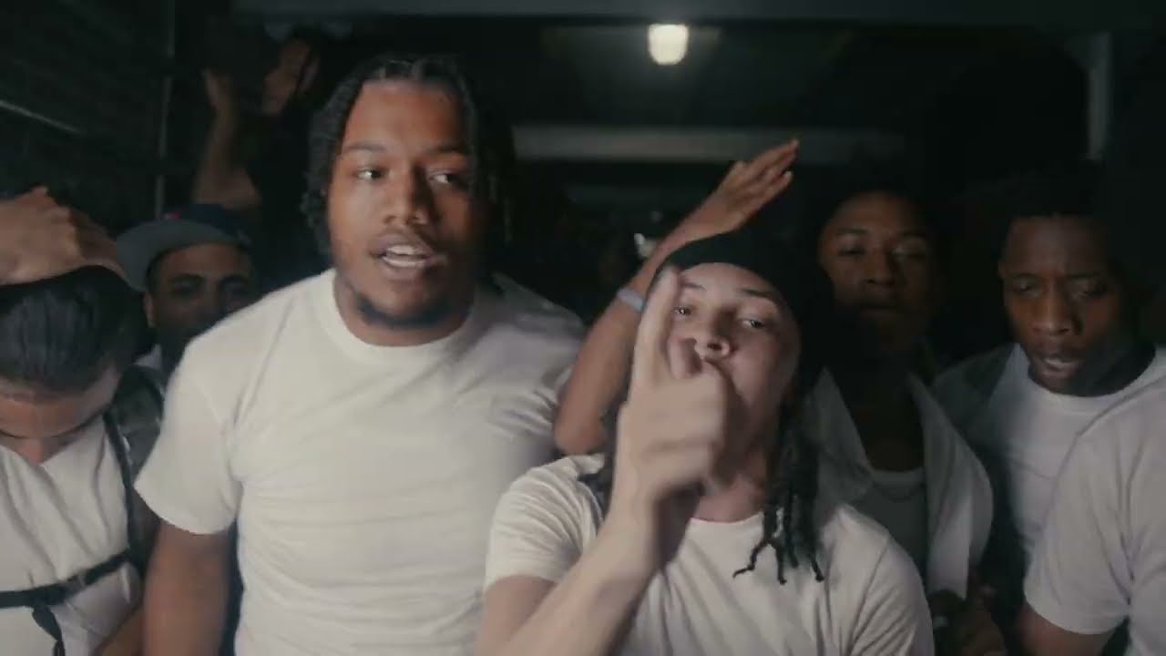Sturdy B - Gorillas (Official Music Video) (Shotby@Avierfilms)