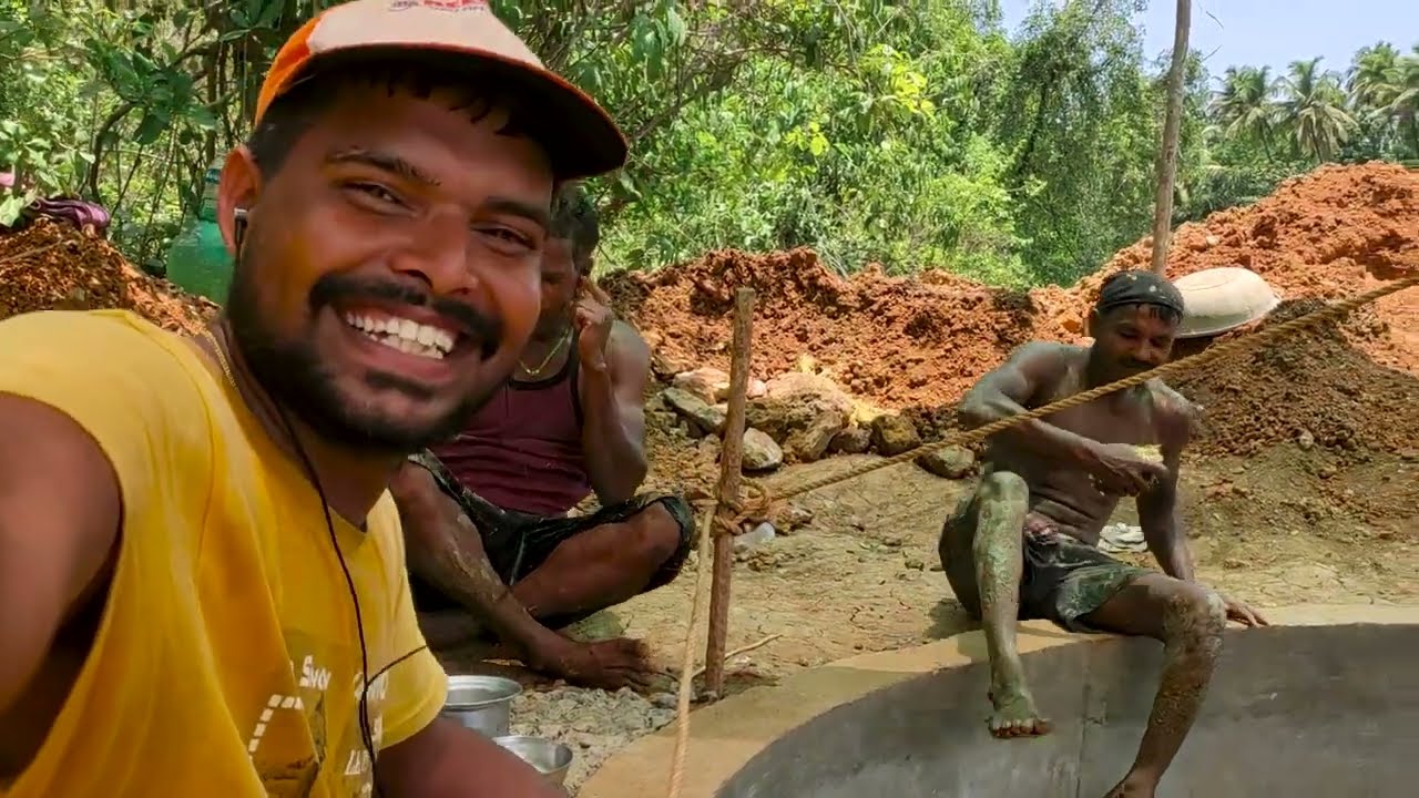 चक्क ८ फुटांवर लागले विहिरीला पाणी पण पुढे आला मोठा अडथळा