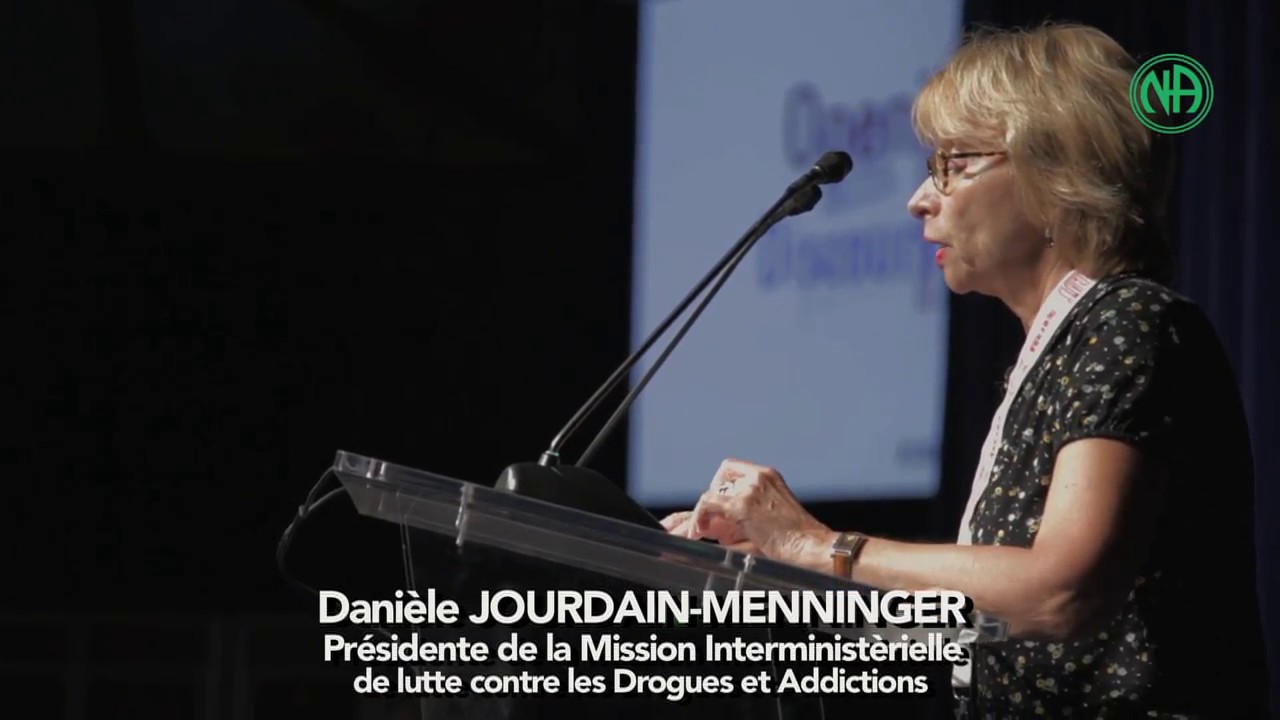 Narcotiques Anonymes et les Pouvoirs publics