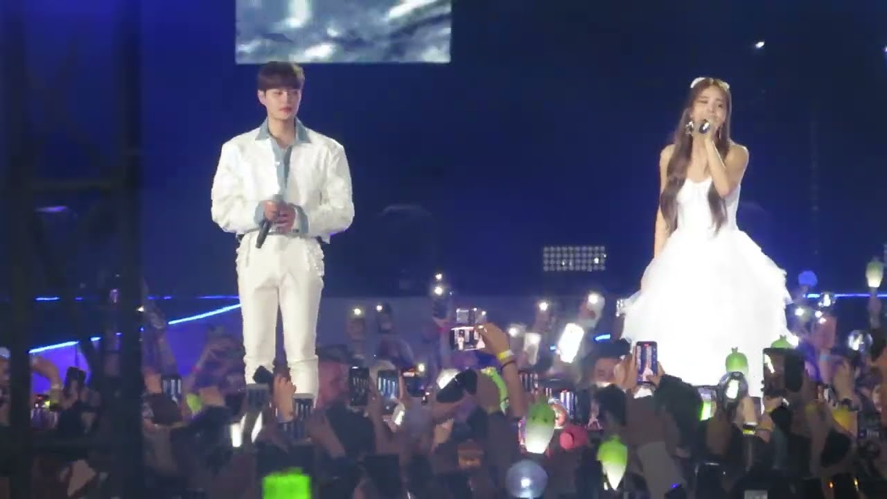 [FANCAM] Special Stage: Let It Go // SOLAR (MAMAMOO) + DAEHWI (AB6IX) @ Kpop.Flex (14.05.2022)
