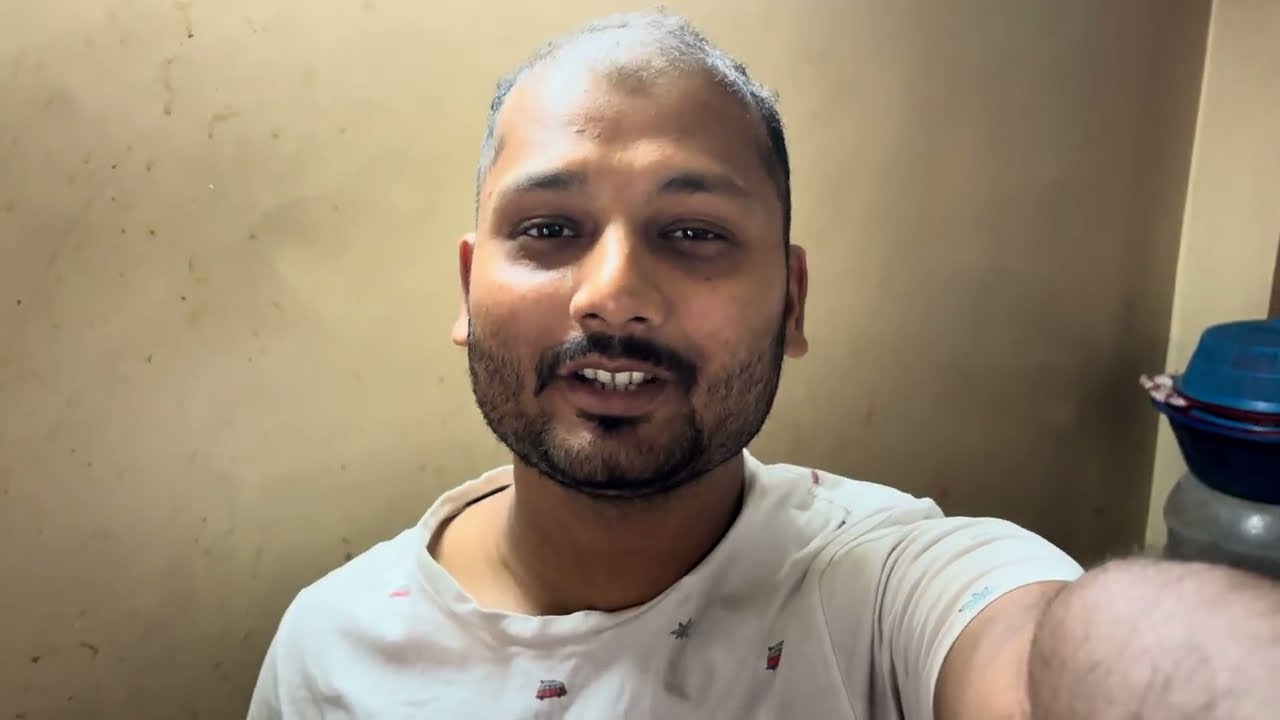 নিজের হাতে রান্না করলাম।