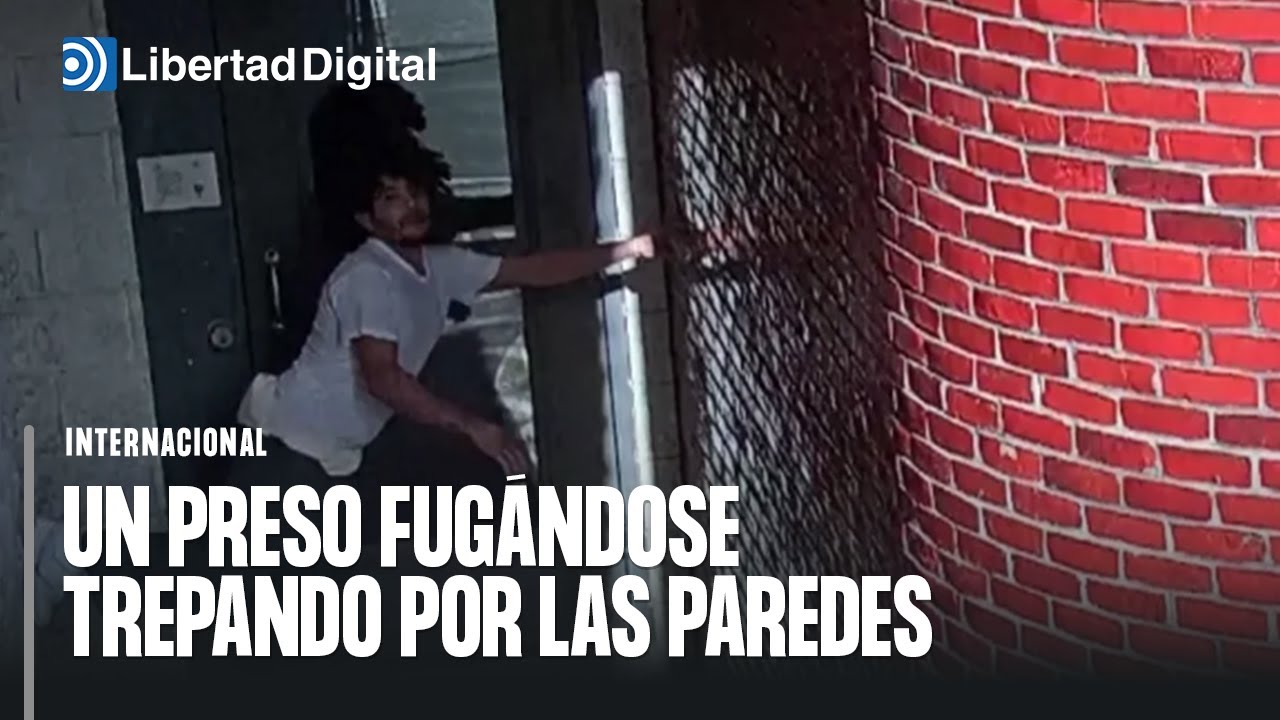Insólita imagen de un preso fugándose de una cárcel de EEUU trepando por las paredes