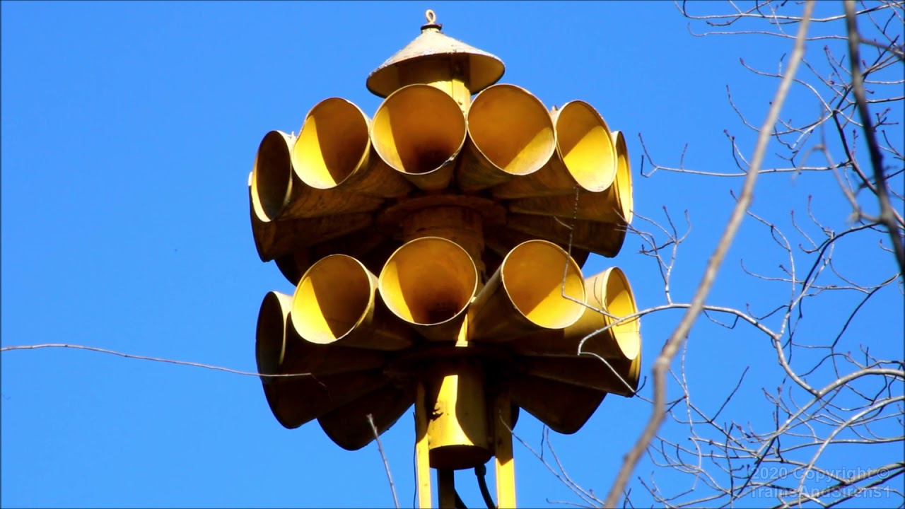 Very Sick (Malfunctioning) 3T22 Tornado Siren Test, Fast Wail - Laurens County, SC 12/26/2020