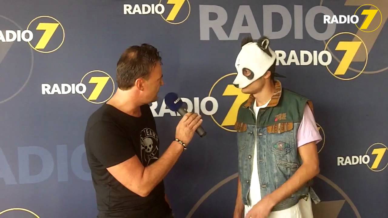 Radio 7 Minikonzert mit Cro - Interview