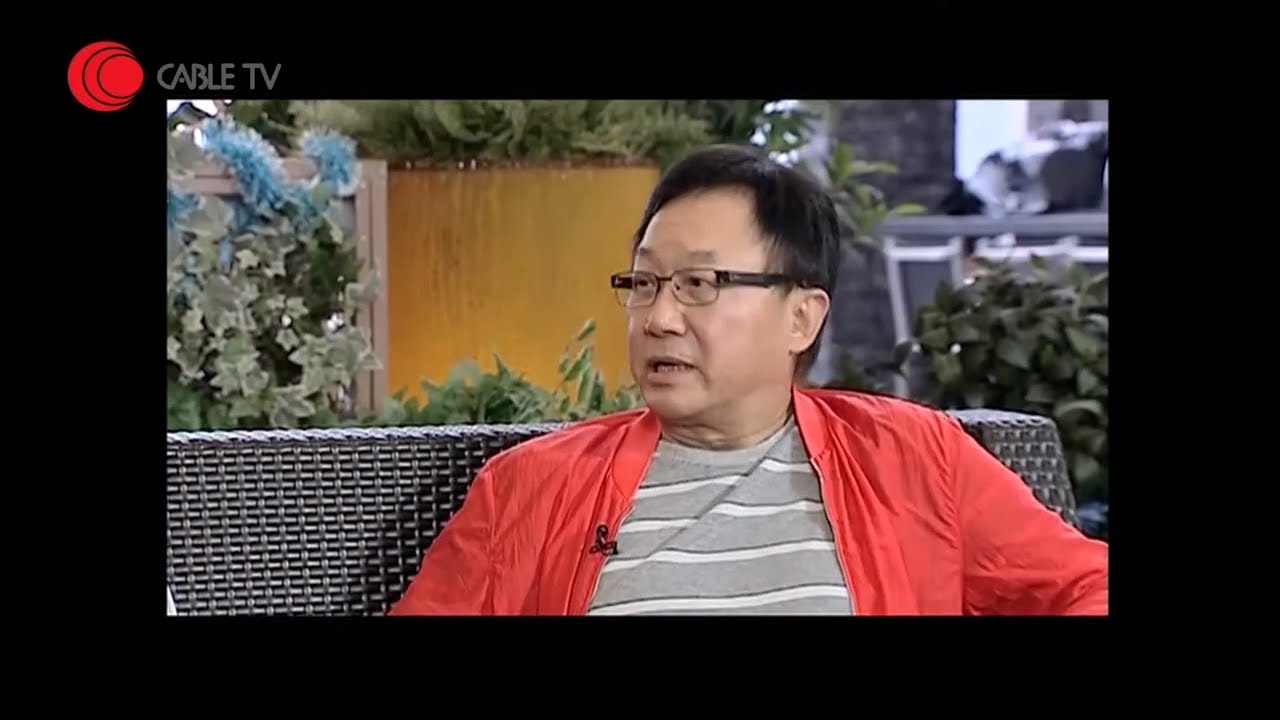 許冠文憶述周星馳演技好 把握觀眾笑點時間佳 劉青雲為扮自己鑽研所有電影 梅豔芳拍《神探朱古力》遲到被鬧 逼陳欣鍵搭飛機時構思劇本【星級會客室 2011 #陳欣健 #許冠文 訪問 中文字幕】