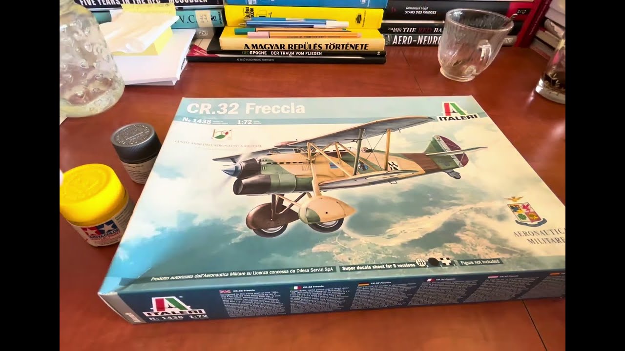 Italeri CR.32 Freccia 1/72 unboxing