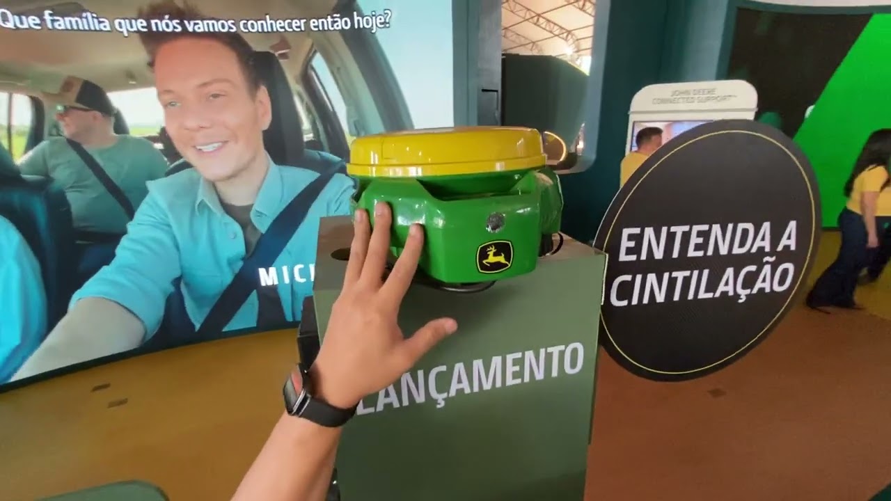 Monitores G5, receptores Starfire 7000 e modem R e M - Agrishow