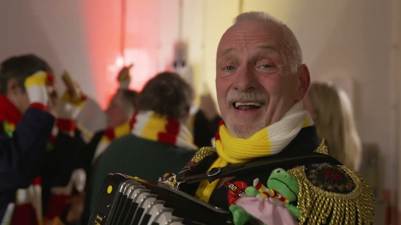 Het zal voor mij een worstenbroodje wezen - John Lukano