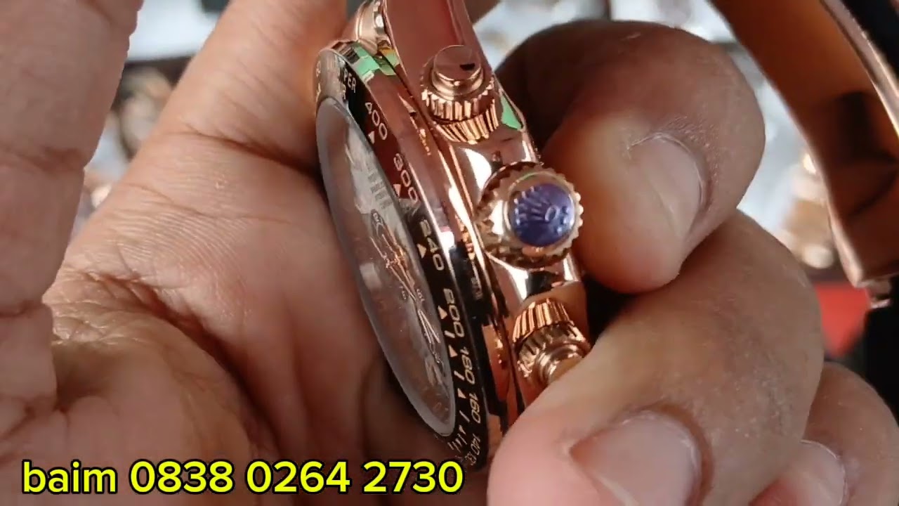 Cek jam termurah terkeren termewah ada di #pasarloakjatinegara #watch #jamtanganquartz#jambrended  
