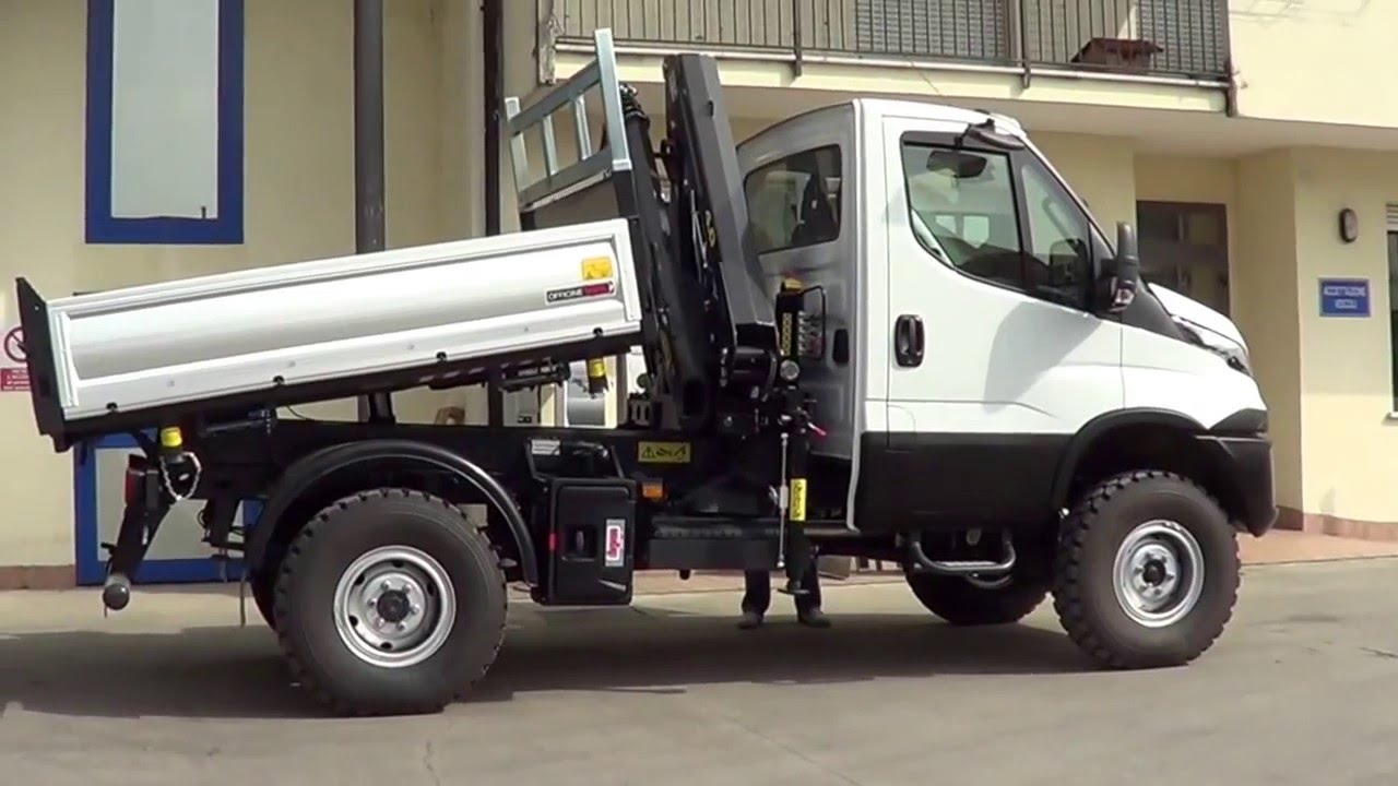 Iveco Daily 4x4 2 assi - Cassone ribaltabile trilaterale con gru DN