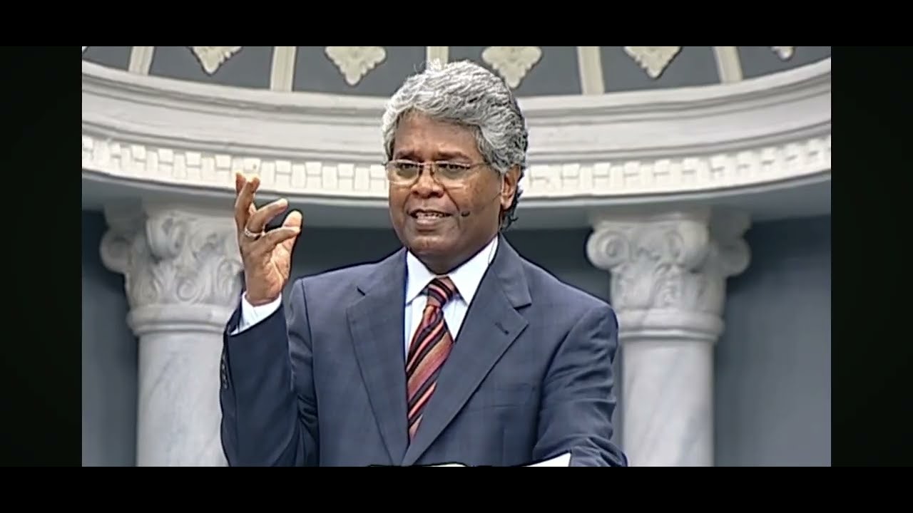 கல்வாரி சிலுவையிலே அவர் சாபமானார். உங்களுக்கு ஆசீர்வாதம்!
