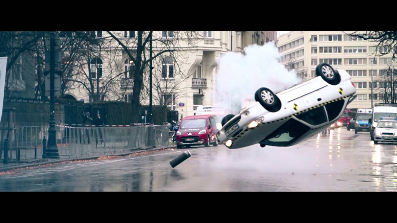 Dachowanie auta - car stunt roll. Stunt Studio Kaskaderzy filmowi