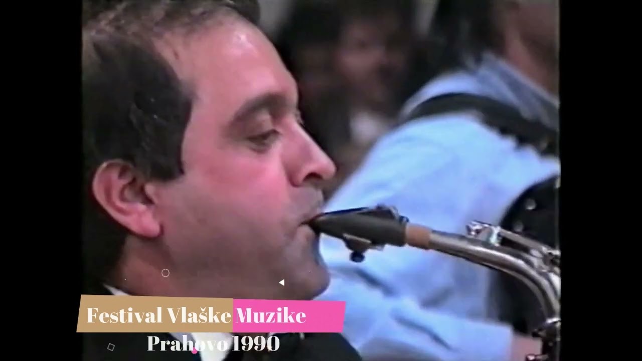 Živa Dinulović na Festivalu vlaške muzike u Prahovu, mart 1990.