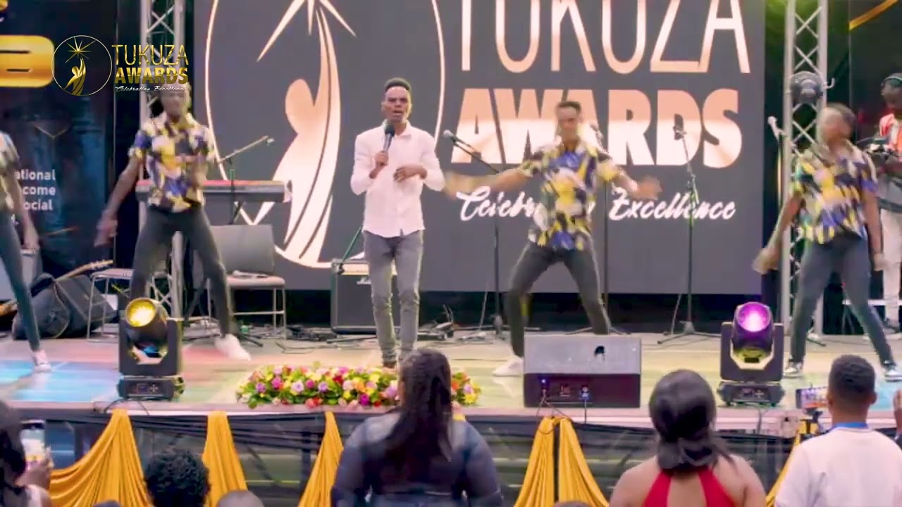 Stephen kasolo kitole performing at Tukuza awards Gala Tsavo hall Kicc Nairobi