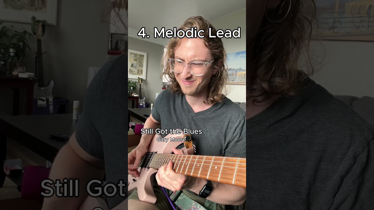 Is there a difference between lead and rhythm guitar?
