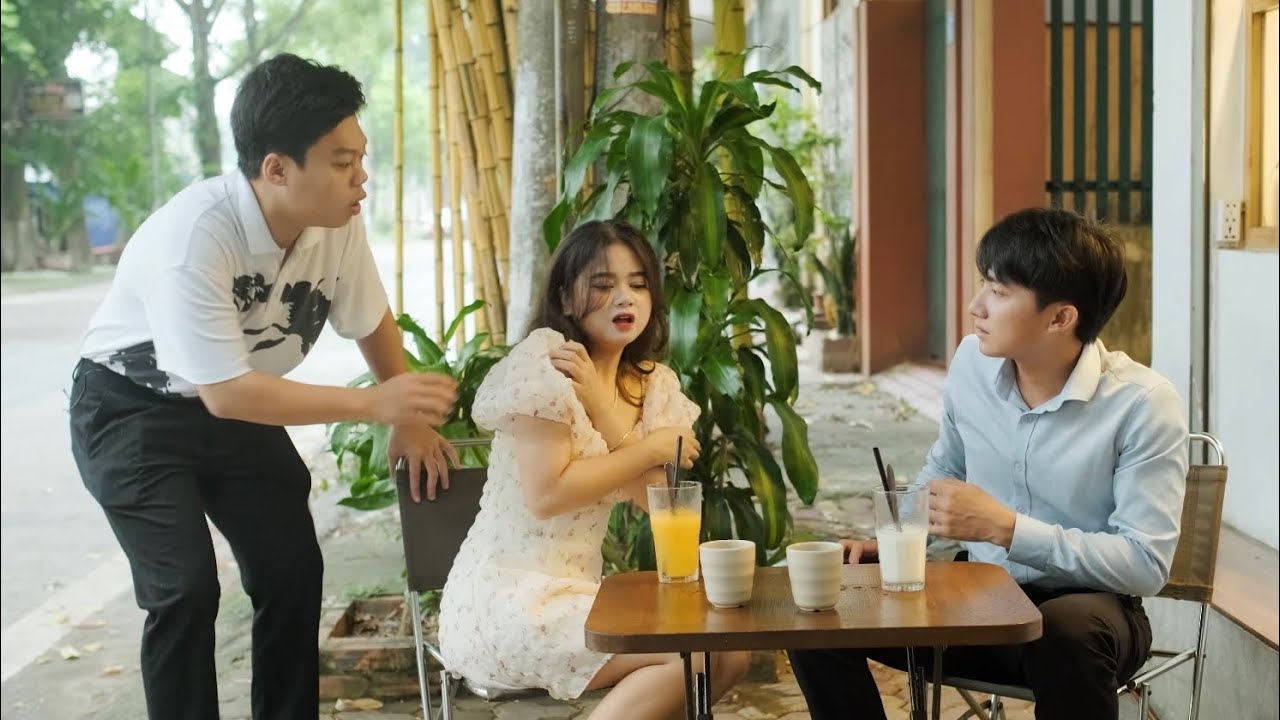 Thư Ký Chủ Tịch Bị Miệt Thị Về Ngoại Hình, Biến Hoá Từ Vịt Bầu Thành Thiên Nga Và Cái Kết - Tập 696