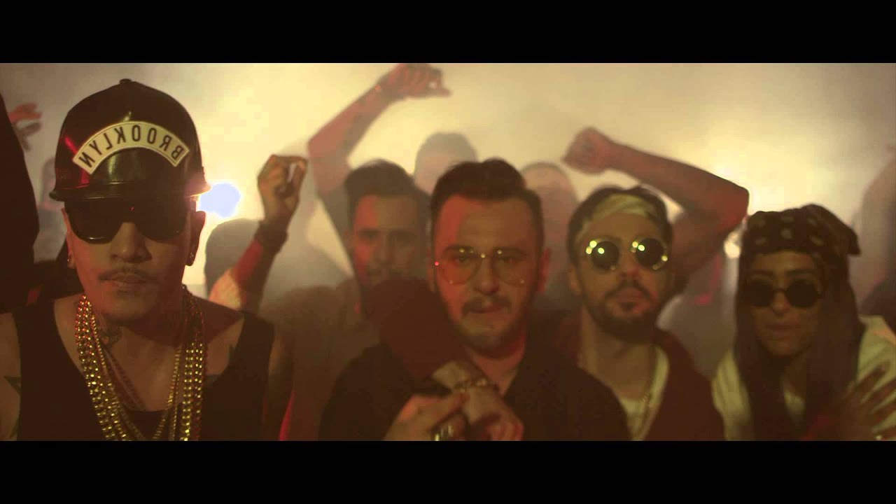 SNIK feat. SLOGAN - SHOWTIME (Official Music Video)