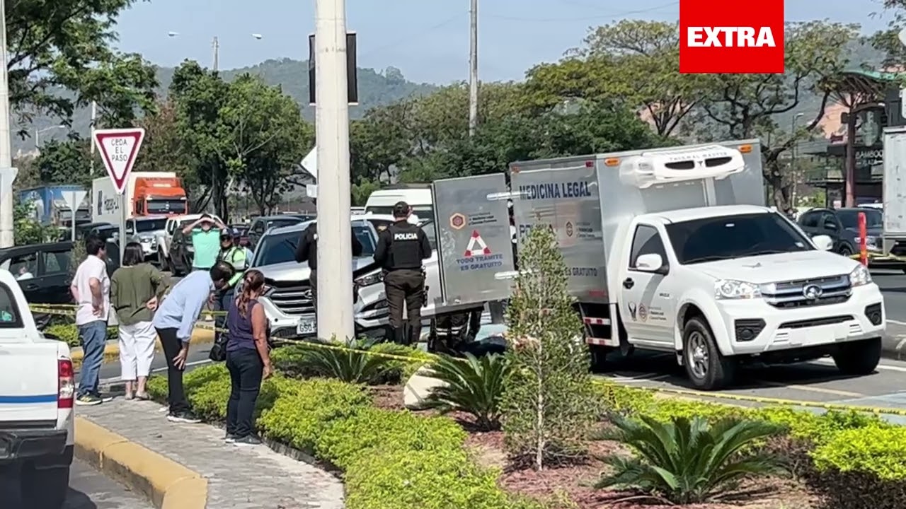 Sicariato en v&iacute;a a la Costa: carro fue baleado frente a la urbanizaci&oacute;n Puerto Azul