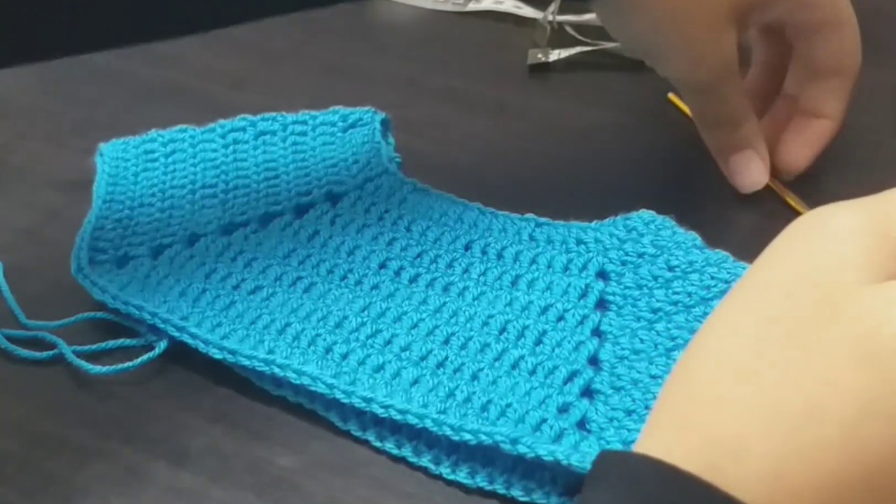 بلوفر اطفال كروشية Crochet baby sweater