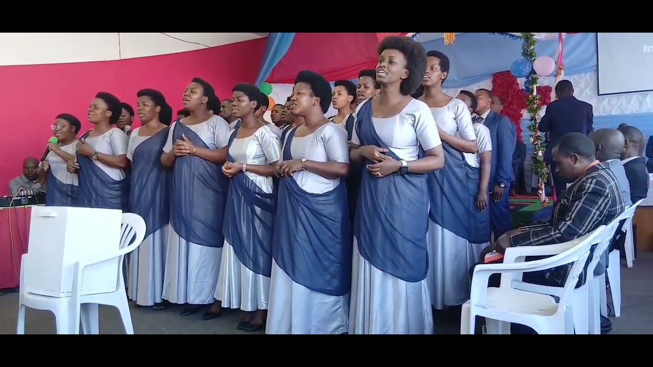 Imana ibarira mose kubaza isandugu yisezerano song 🎵 ♥️  by Eden choir  cape town 🇿🇦 