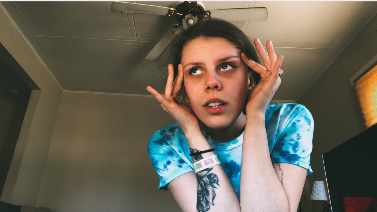 AN OLD LADY CALLED ME UGLY!(storytime rant)