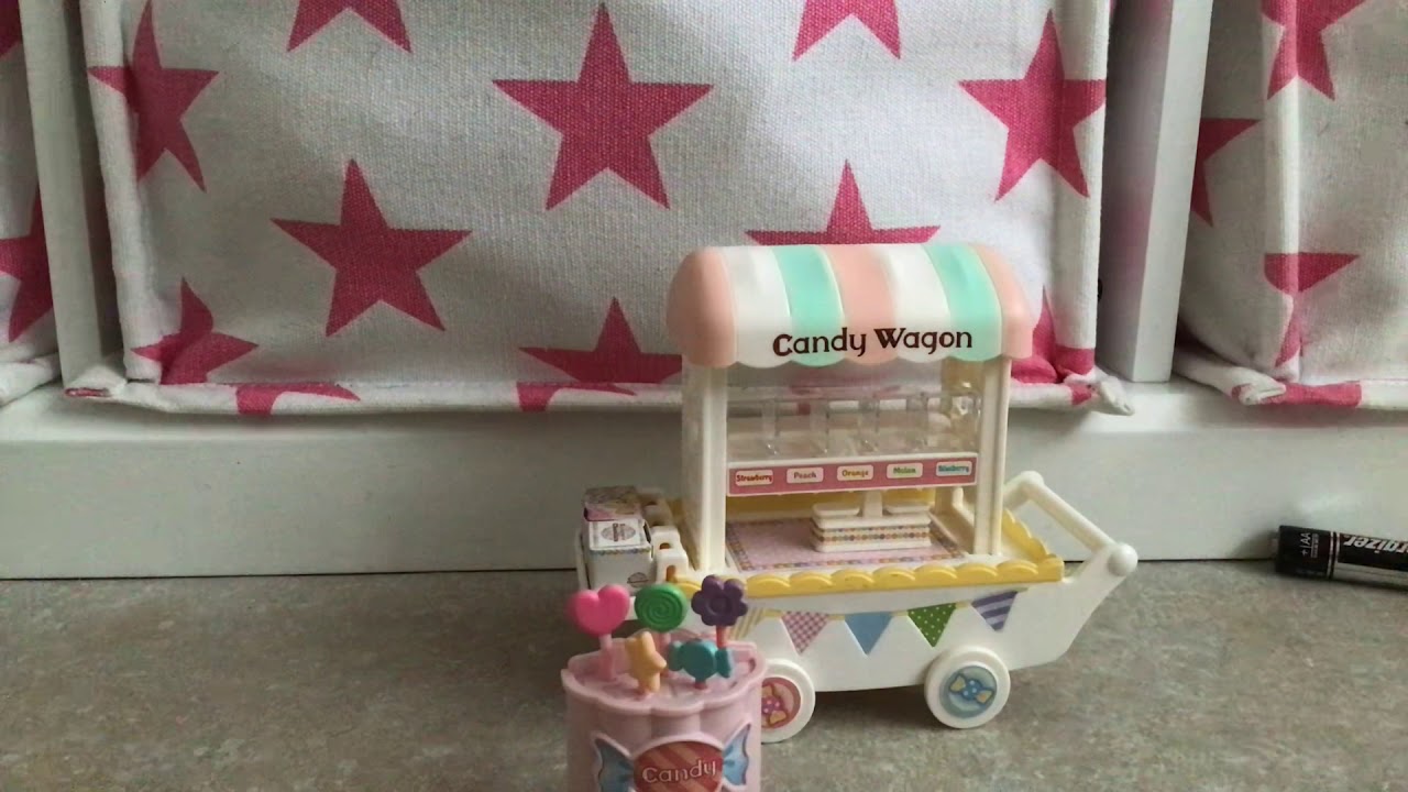 Setting up Sylvain in families candy wagon 🍭