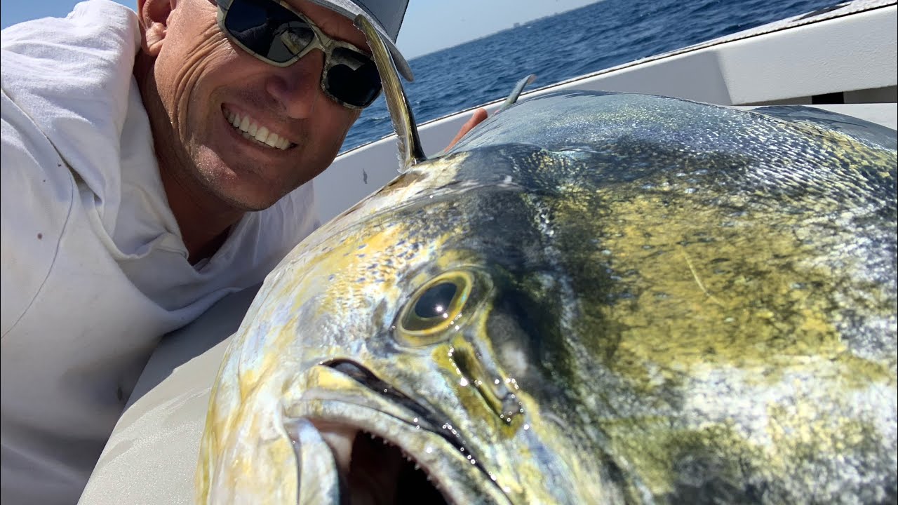 LUCKIEST Bull Dolphin, EVER!!! {Catch Clean Cook} Family Picnic at The Beach!