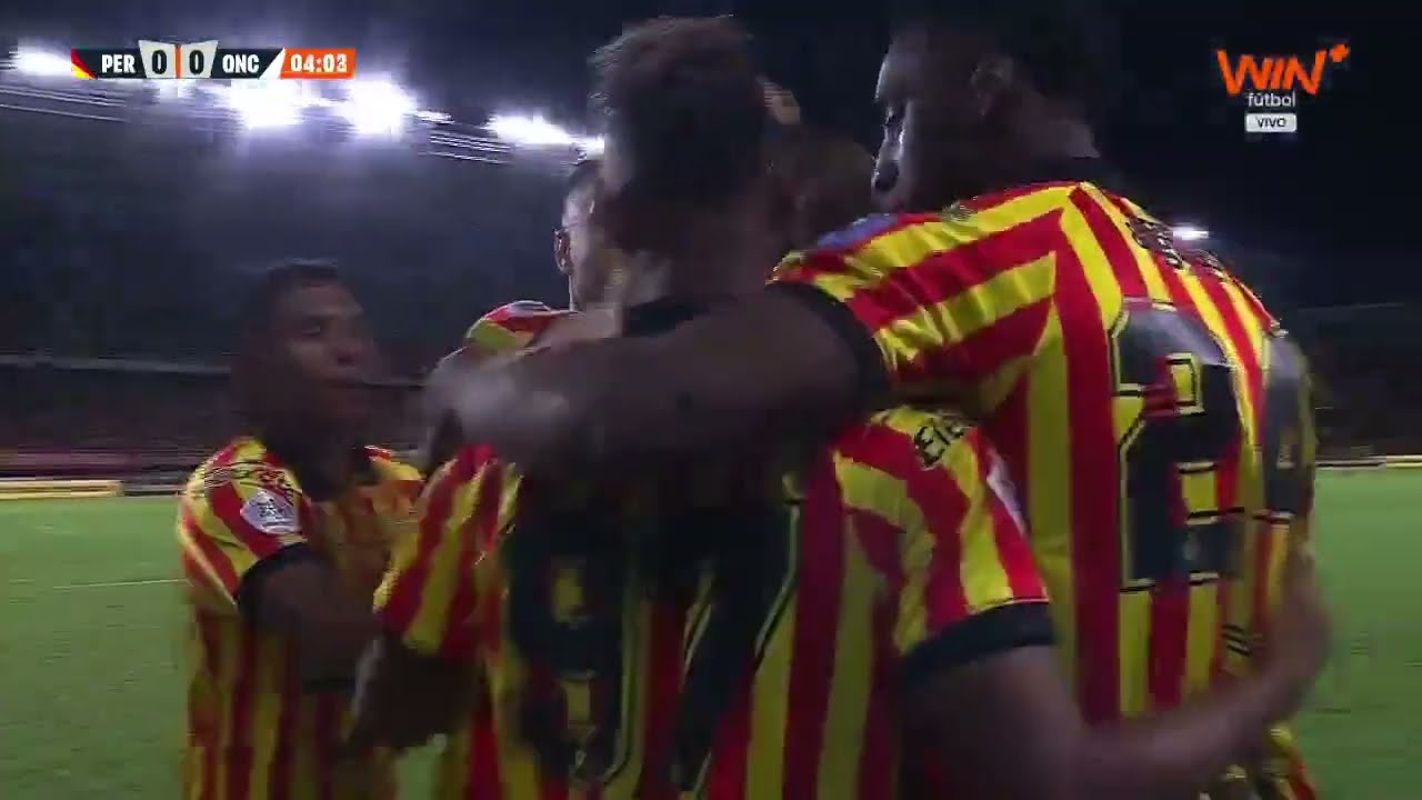Golazo de Yesus Cabrera, el volante anot&oacute; y le da la ventaja al Pereira sobre el Once Caldas