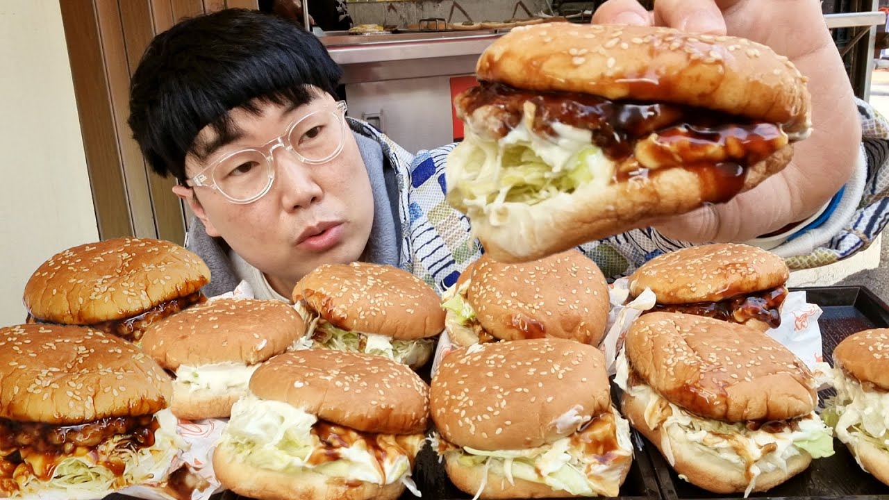 길거리 수제버거 2천원?? 5백원 추가 에그불고기버거! 대학교앞 햄버거 클라스ㄷㄷ KOREAN MUKBANG
