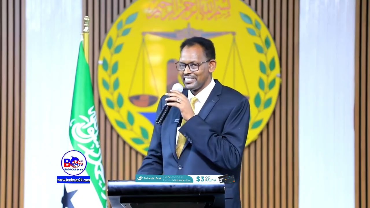 Xamsoow ma dumaalo naagaha Ninkii Nolol Ku Dayrshaaye Abwaan Laabsaalax
