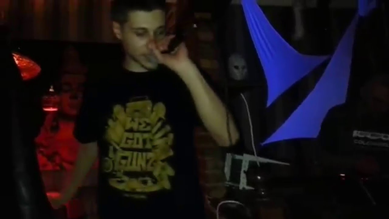 Groparul Liric, RomaN, Ivan Prajtie, Frezzu, Smog, Poetu Pervers & Co. la Kiras Pub 12.12.2015