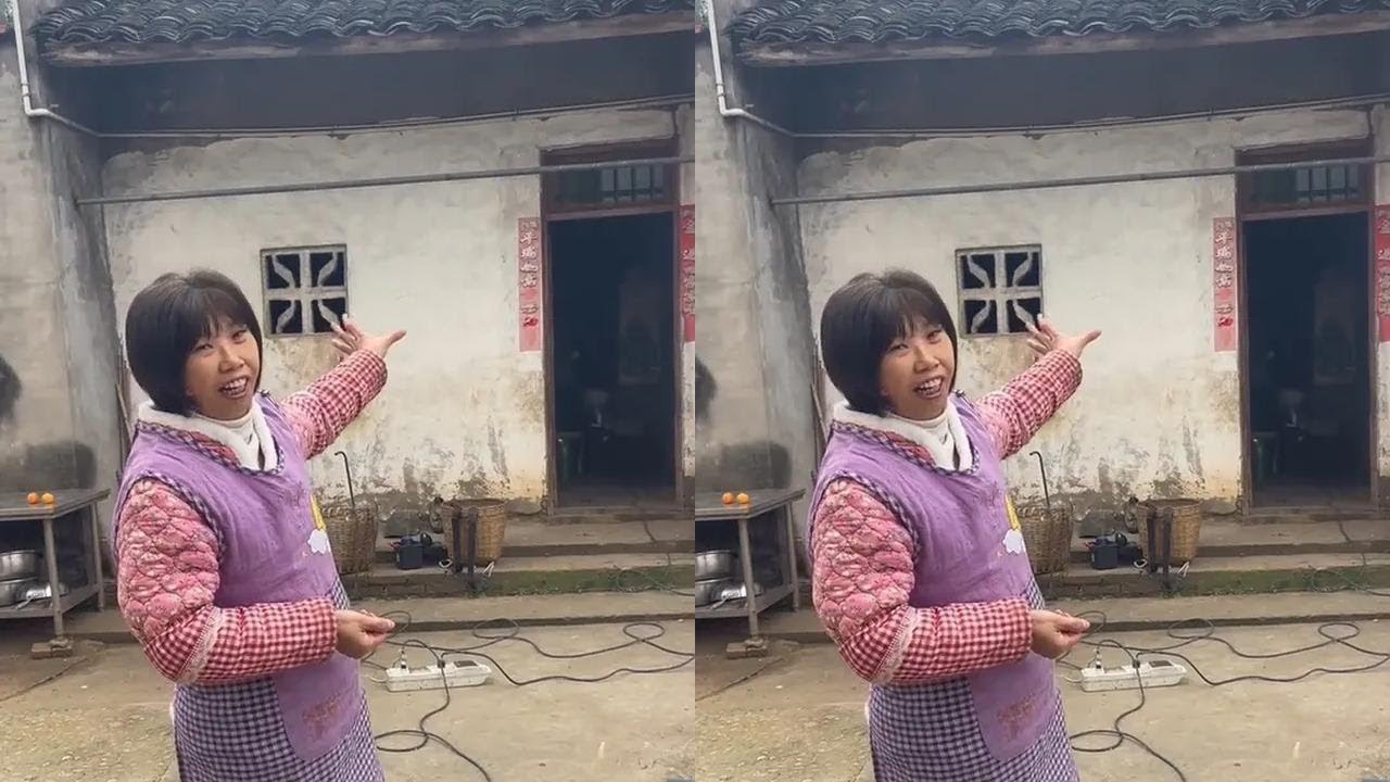这厨房到处开裂漏水，实在没钱大修，索性搭个铁棚先凑活住着。喊了师傅来施工，中午特意炖了老鸭汤招待他们。#我的乡村生活 #修厨房#记录真实生活
