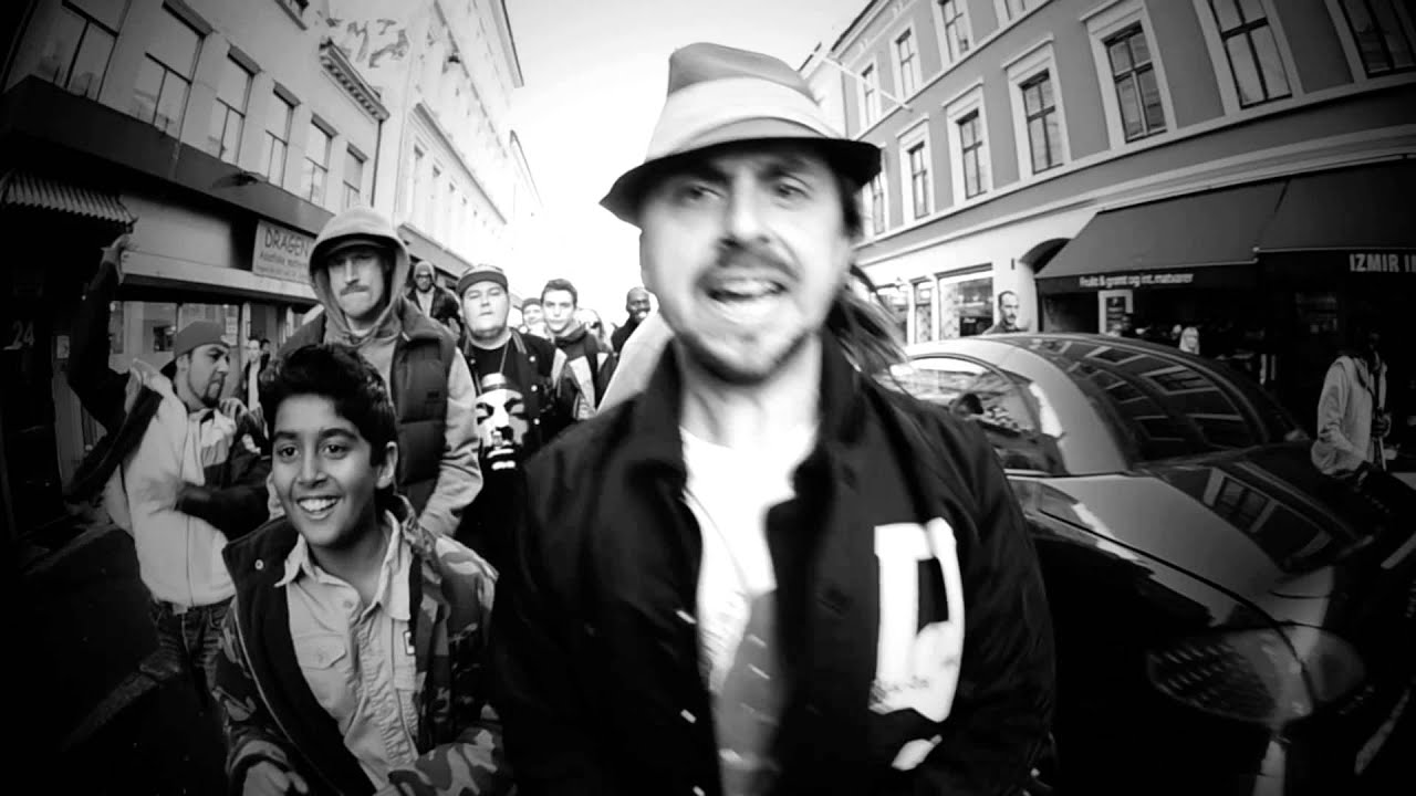 akam1k3.com presents: "Gatas Parlament - Anno"