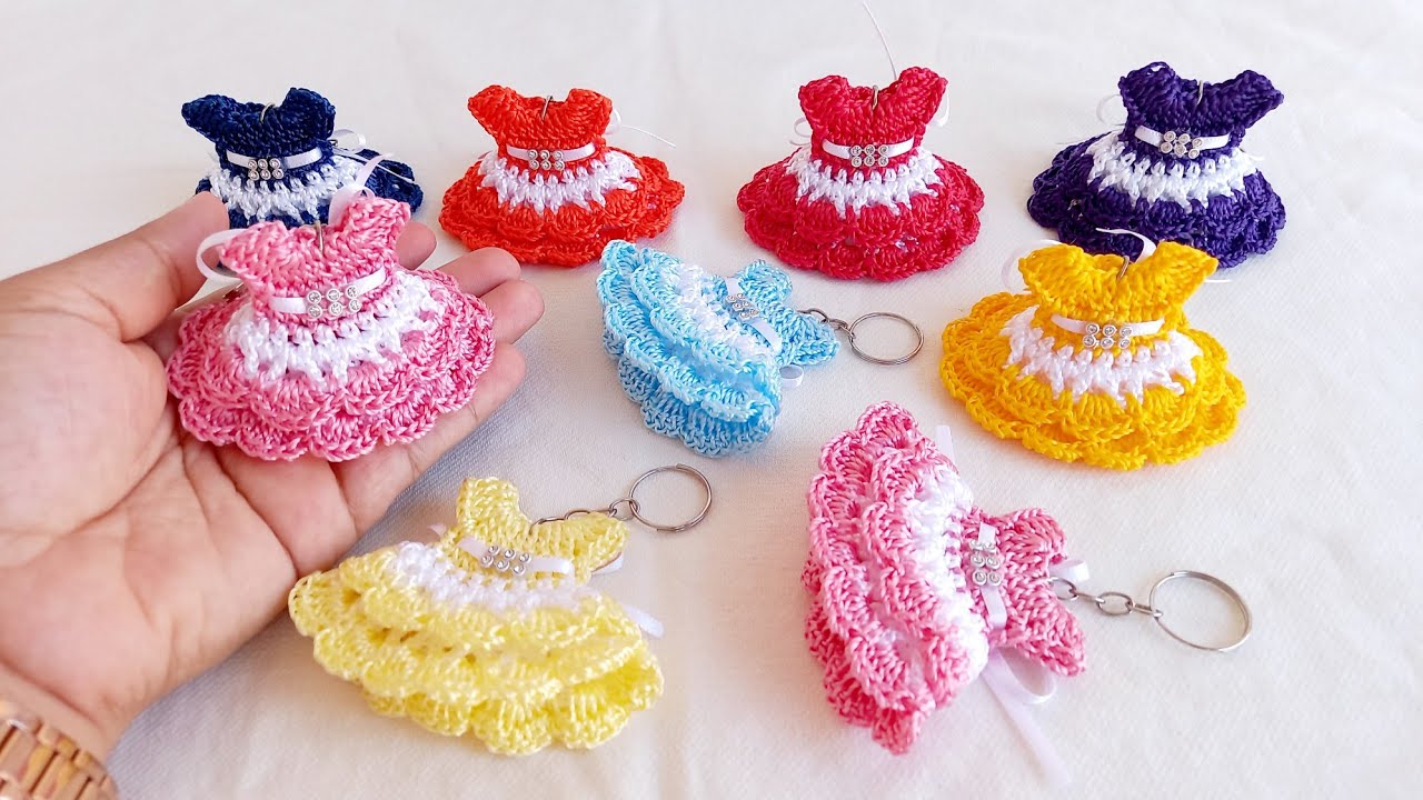 CHAVEIRO VESTIDINHO EM CROCHÊ - crochet mini dress