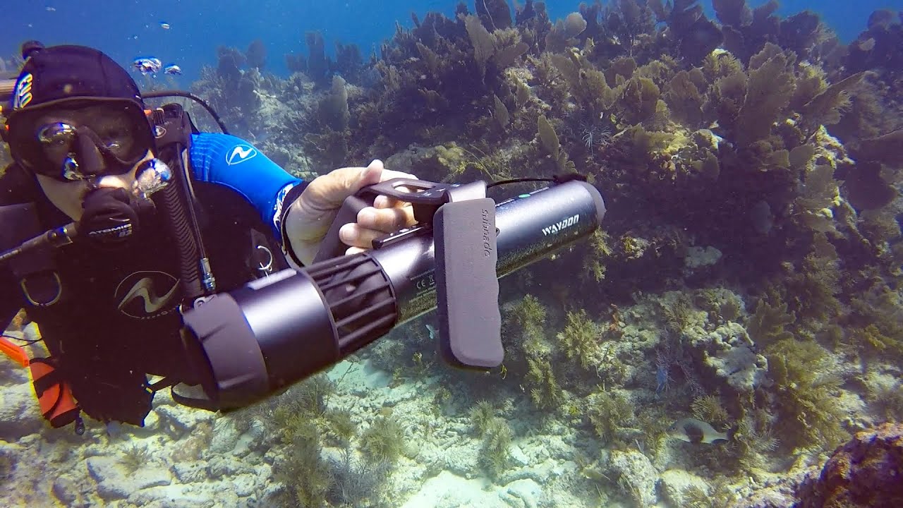 Demo of the Waydoo Subnado Underwater Scooter